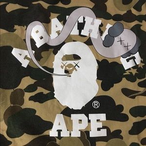 Bape x kaws very rare tee